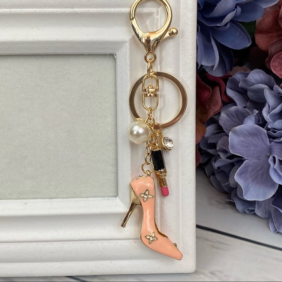 Glam Keychain with Pink High Heel Shoe & Lipstick - Picture 5 of 15